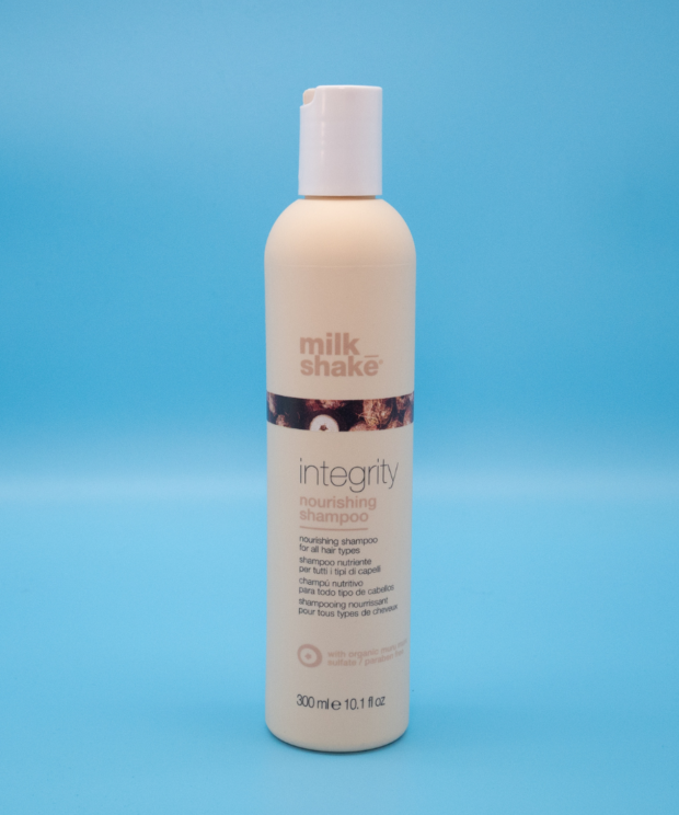 Шампунь для живлення всіх типів волосся Milk Shake Integrity 300 мл у м Рівне